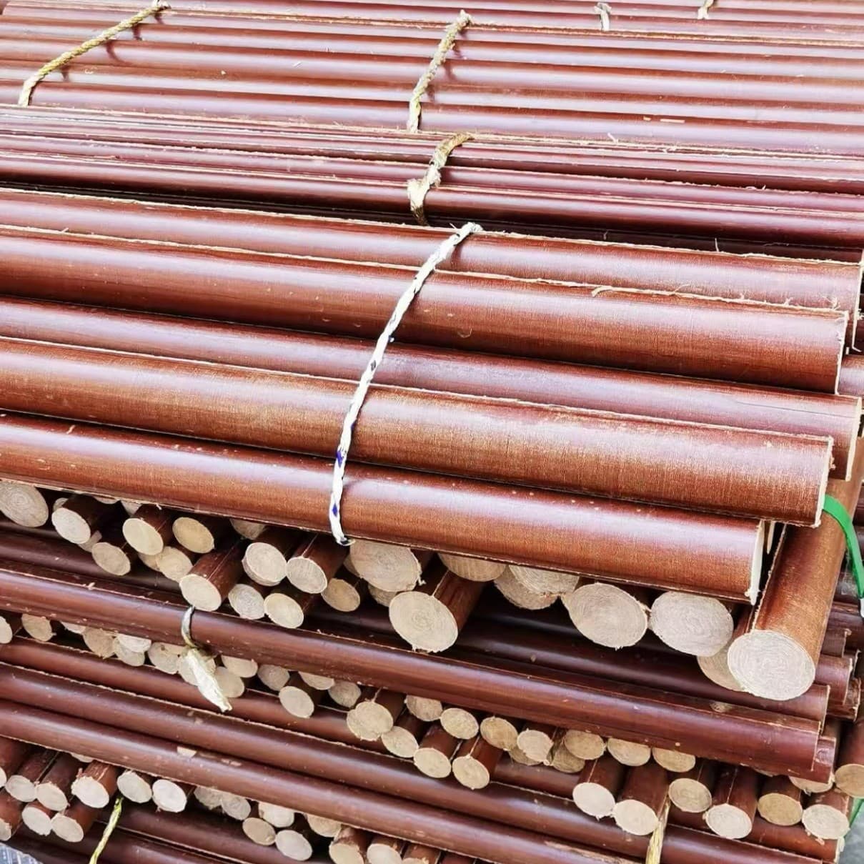 Bakelite rod, cloth rod, brown insulating rod, bakelite rod, bakelite rod, high temperature resistant phenolic laminated cloth rod