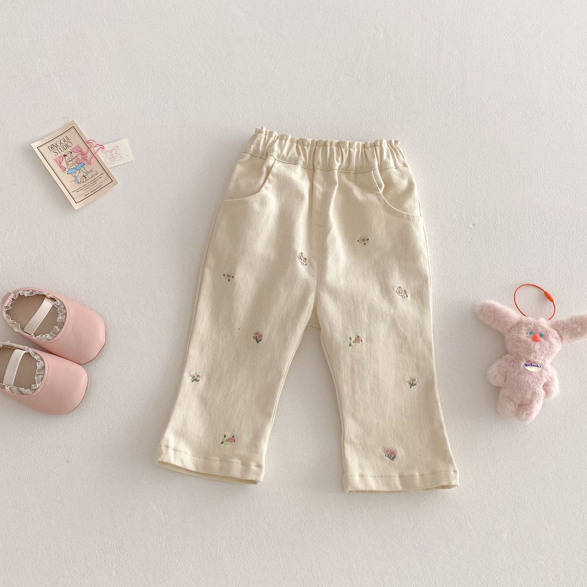 Girls Embroidered Flared Pants 2025 New Spring Baby Stylish Korean Style Children Solid Soft Denim Pants