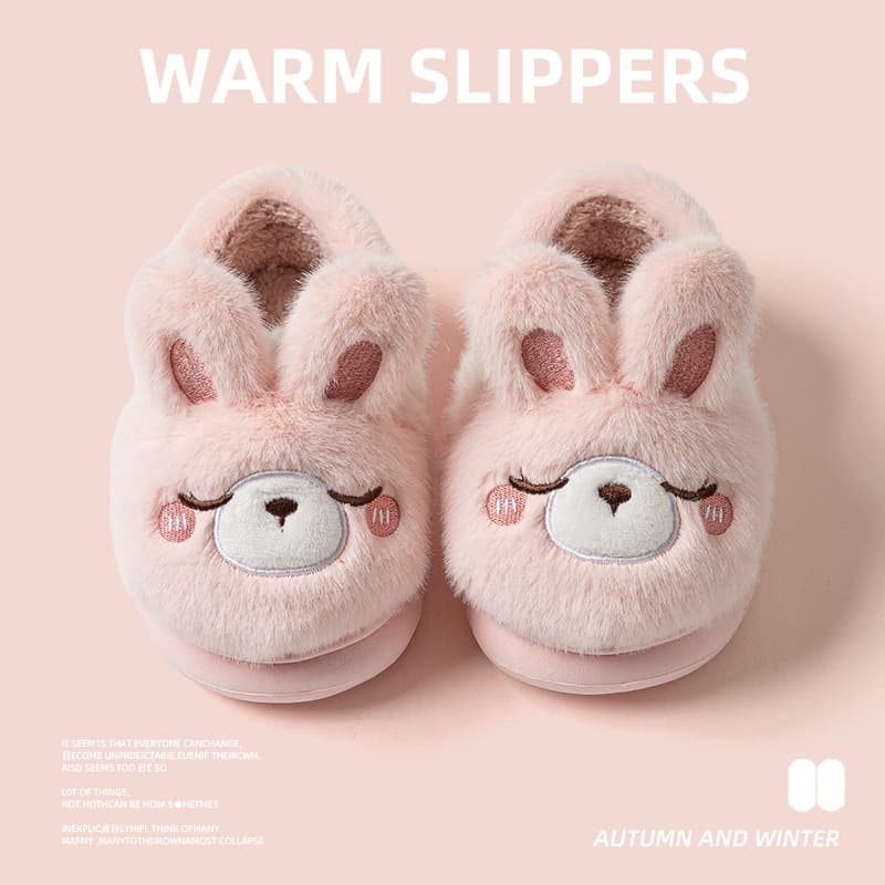 Children's cotton slippers, winter style, cute cartoon animal design, fleece-lined, lightweight, non-slip, warm, perfect for home use, suitable for boys and girls.