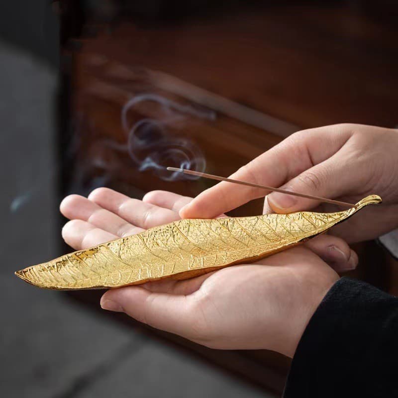 Antique Bodhi Leaf Alloy Creative Incense Stick Holder Incense Burner Japanese Style Leaf Lying Incense Burner Home Decorative Leaf Incense Stick Holder Ornament