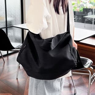 Sports Bag for Women, Fitness Small Bag, Large Capacity Short Trip Shoulder Bag for Men, Lightweight Luggage Bag, Versatile Crossbody Bag