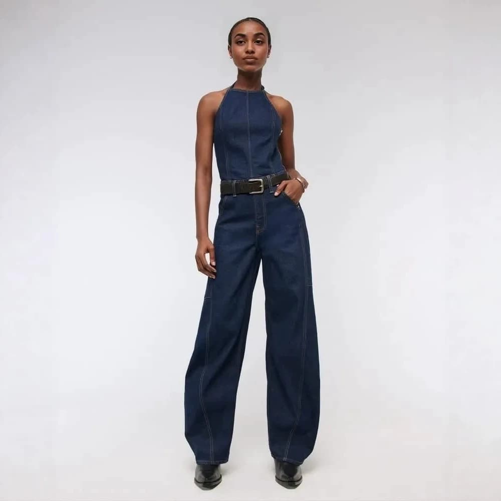 American retro halterneck denim suit for women, sleeveless off-shoulder top + scimitar jeans, slim and versatile