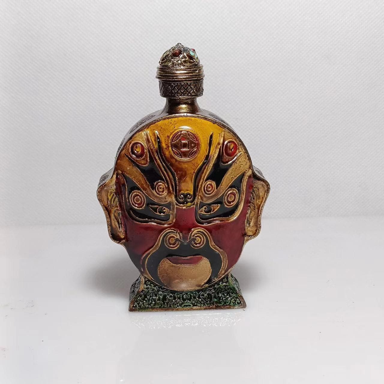 Antique Miscellaneous Crafts Imitation Antique Tibetan Silver Inlaid Face Snuff Bottle Vintage Snuff Bottle Ornament