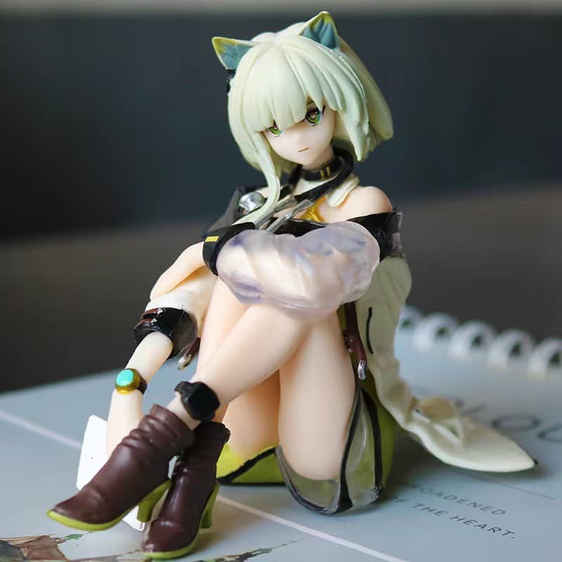 Kelsey beautiful girl figure sitting posture energy connection two-dimensional scenery table model ornaments car desktop ornaments