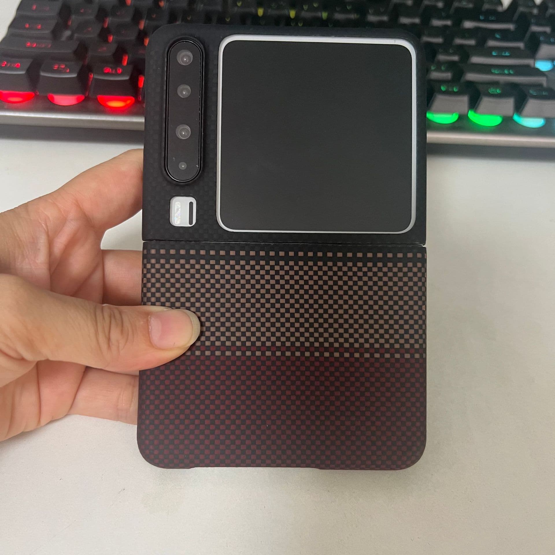 Suitable for Huawei purax mobile phone case, light and all-inclusive Kevlar aramid fiber protective cover, magnetic suction, ultra-thin anti-fall
