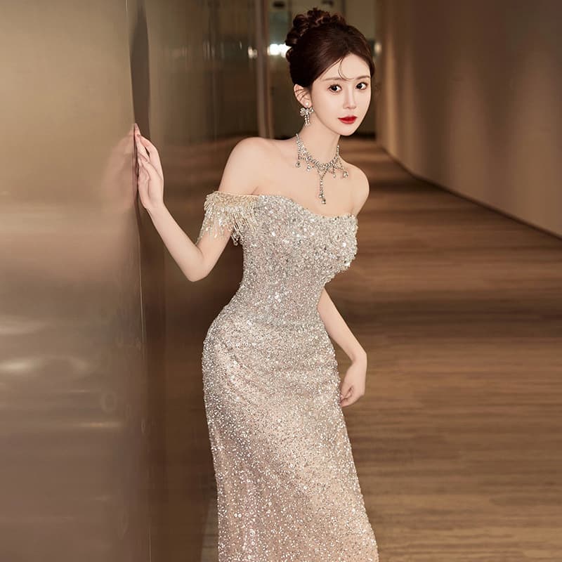 One shoulder evening dress 2026 new temperament long light luxury host fishtail engagement party sequined dress