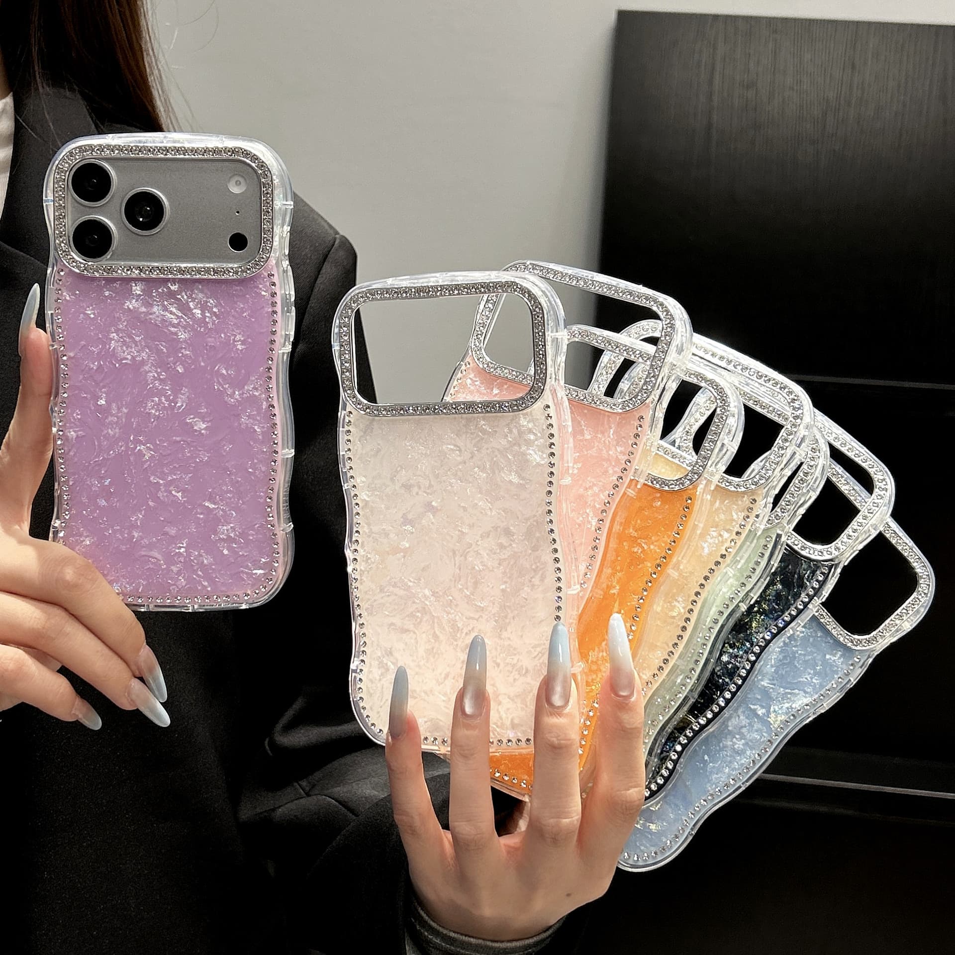 Suitable for iPhone17Promax edge diamond shell pattern mobile phone case Apple 16 Japanese and Korean style wave pattern 15 protective cover