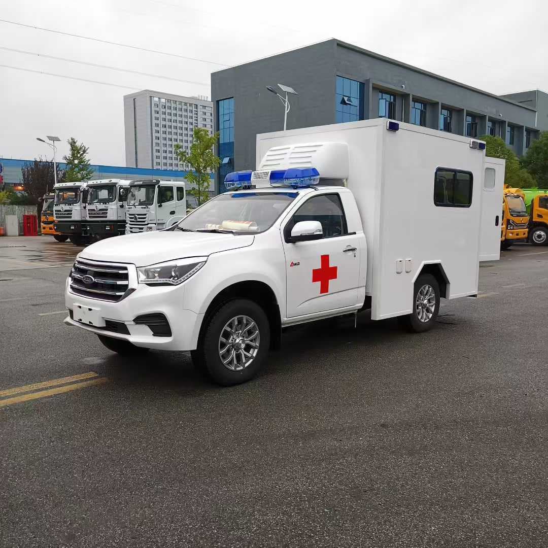 Export 4WD Fute Mobile Medical Ambulance, 120 Emergency Ambulance for Large, Medium, and Small Hospitals