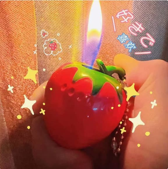 [Drop Shipping Available] Strawberry Flame Refillable Lighter - High Appearance, Cute Creative Design for Men, Women, and Couples