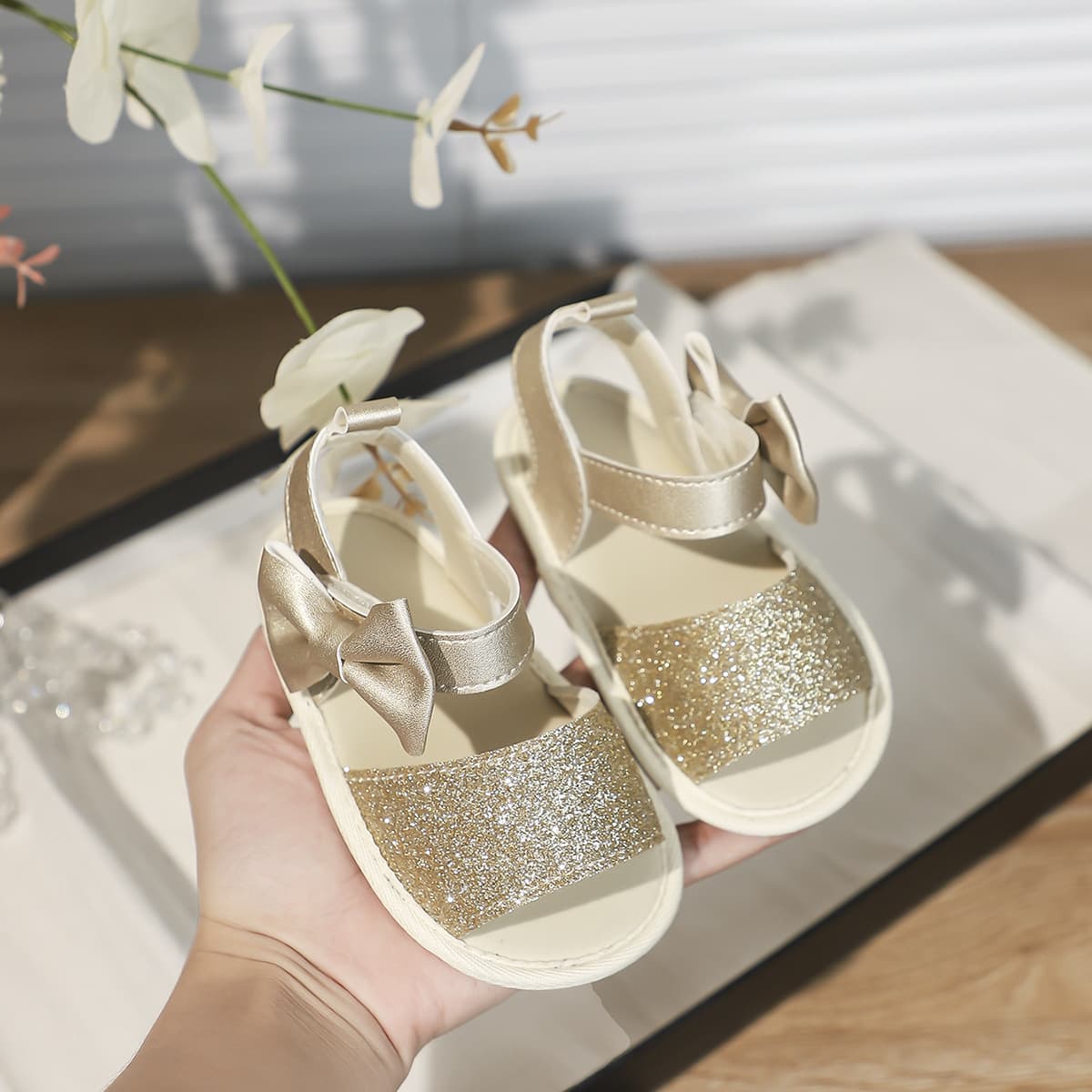 Girls Baby Shoes Soft Bottom Learning to Walk Shoes Breathable Anti-Slip Wear-Resistant Low Cut Princess Style Sandals for Toddlers