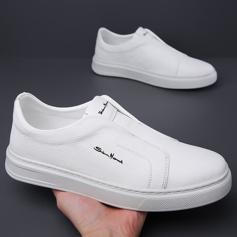 2026 Spring New Fashion Board Shoes Extra Large Men's Trendy White Shoes Youth Men's Sports Casual Shoes