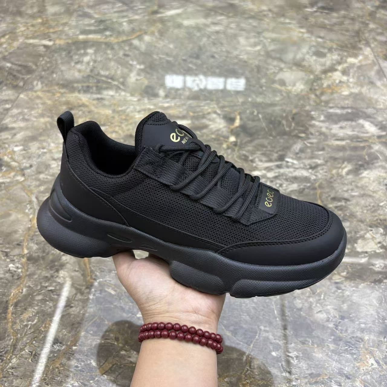 2026 Summer Men's Shoes New Trend Sports Casual Shoes Fashion Breathable Soft Sole Mesh Sports Shoes Black Men's Shoes
