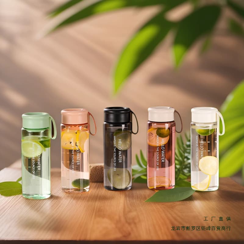 Portable large-capacity sports water bottle for summer, drop-proof, suitable for students, gyms, and as a gift or advertising mug. Customizable with logo.