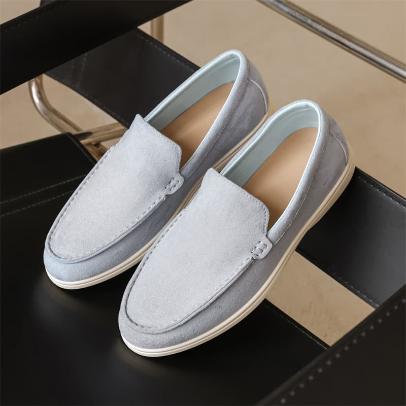Men's Slip-On Bean Shoes Breathable Round Toe Casual Shoes EVA Insole Polyurethane Lining Non-Leather Summer Season Solid Color