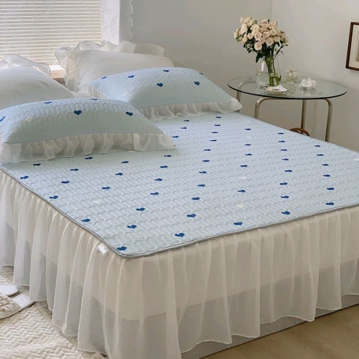 2025 New Style Latex Bedding Set with Bed Skirt, Three-Piece Thin Princess Style, Summer Four-Piece Set, Summer Quilt