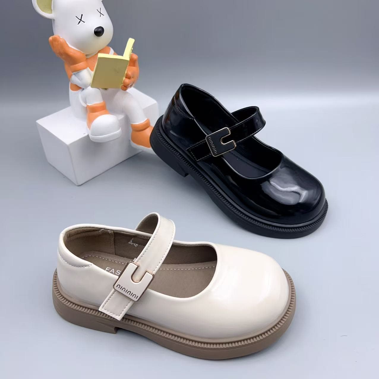 New Girls' Low-Cut Leather Single Shoes 2025 Spring/Autumn Children's New Korean Style Square-Toe Shoes Fashion Stylish Princess Single Shoes