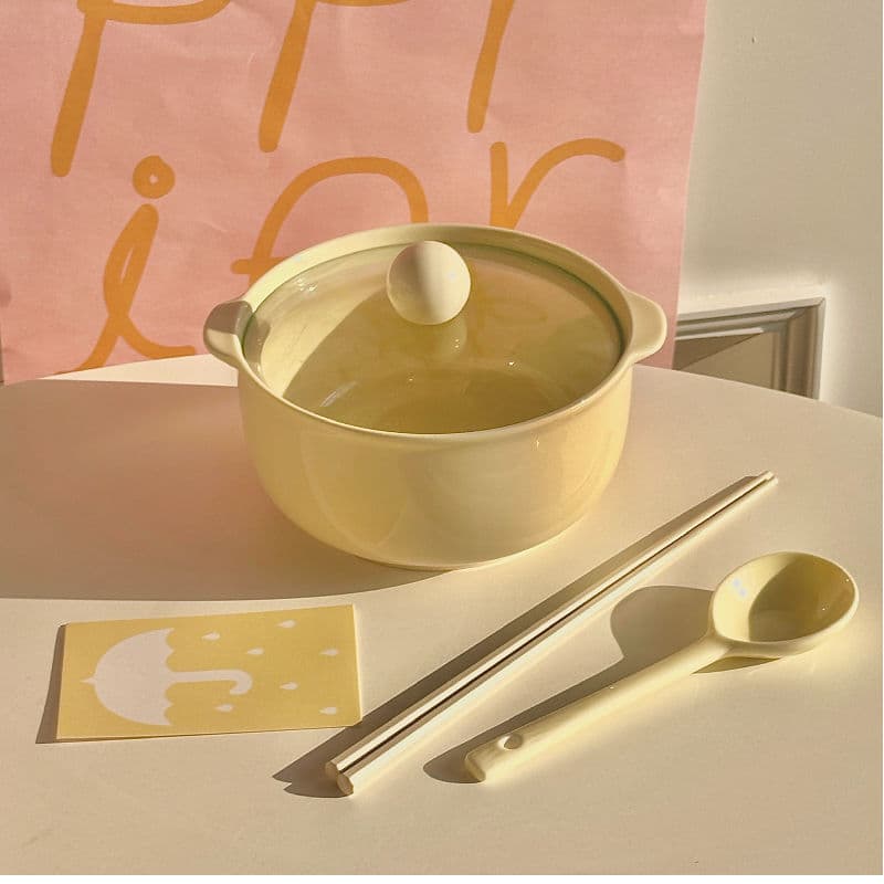Healing Milk fufu Ceramic Double-Handled Noodle Bowl, High-End Home Tableware, Student Dormitory Set, with Lid, High-Temperature Resistant