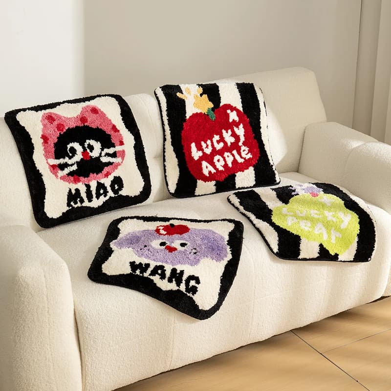 Autumn/winter tufted seat cushion, chair pad, cute plush high-end sofa cushion, classroom office stool chair mat