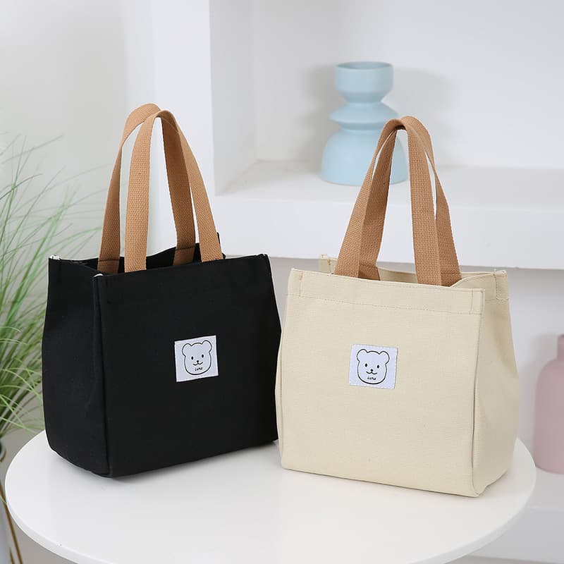 New Cross-border Cute Bear Lunch Bento Bag Portable Handbag for Students and Office Workers Travel Snack Bag