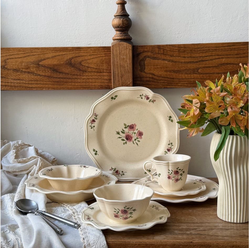 Retro vintage sesame glazed rose ceramic tableware ceramic plates and bowls coffee cups and saucers dessert plates dinner plates deep plates