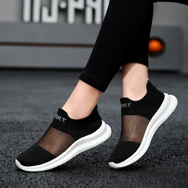 Plus Size Women's Shoes Lightweight Breathable Summer Knitwear Single Shoes Soft Sole Elderly Shoes Net Face Running