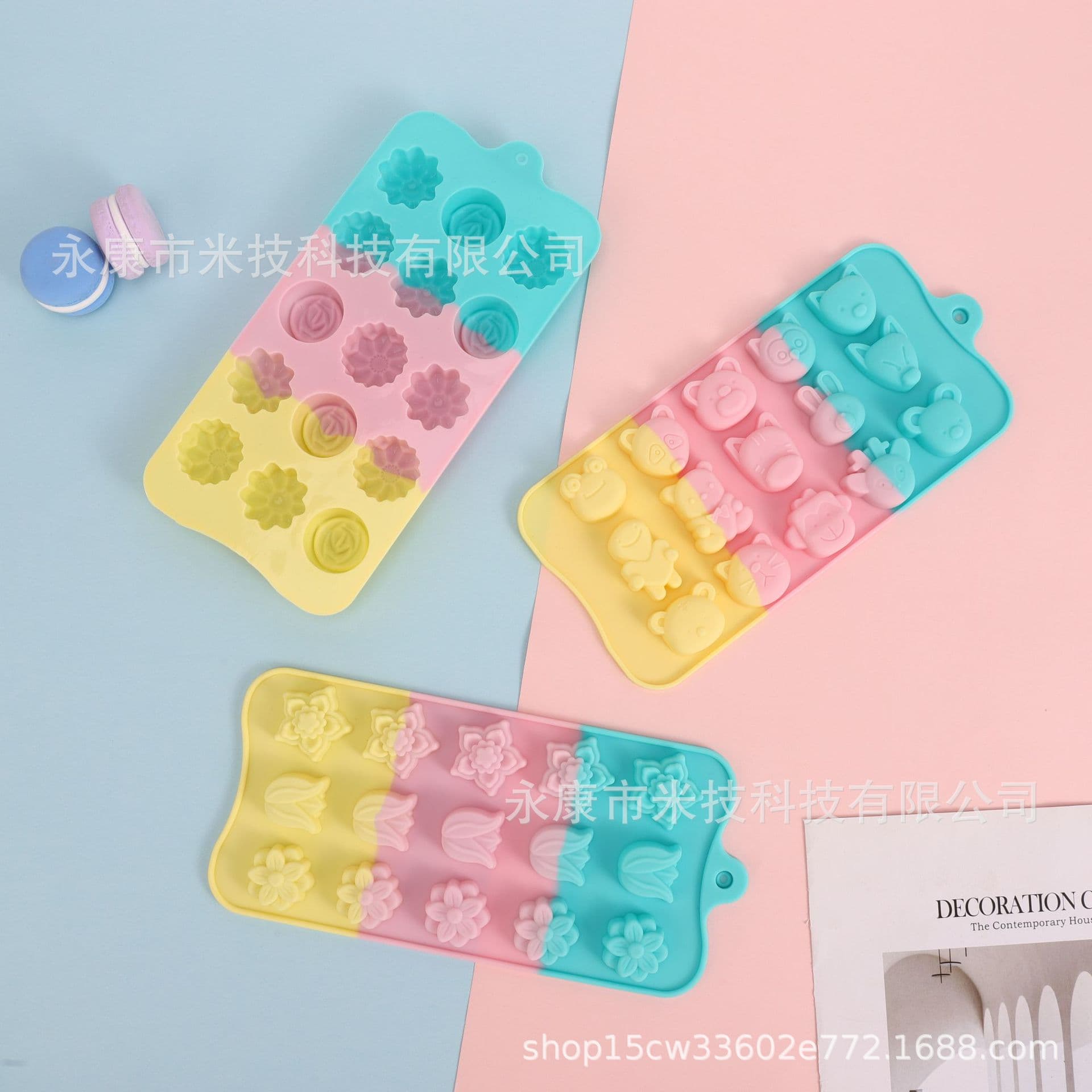 Silicone Chocolate Mold Food Grade Silicone Lace Chocolate Ice Tray Cake Mold Handmade Soap Mold Baking Tool