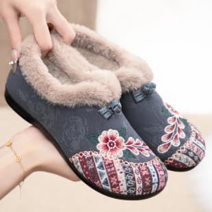 Women's Winter Cotton Shoes New Style Fleece-lined Thick, Cross-border Drop Shipping Embroidered Mother Shoes, Casual Slip-on Cotton Boots