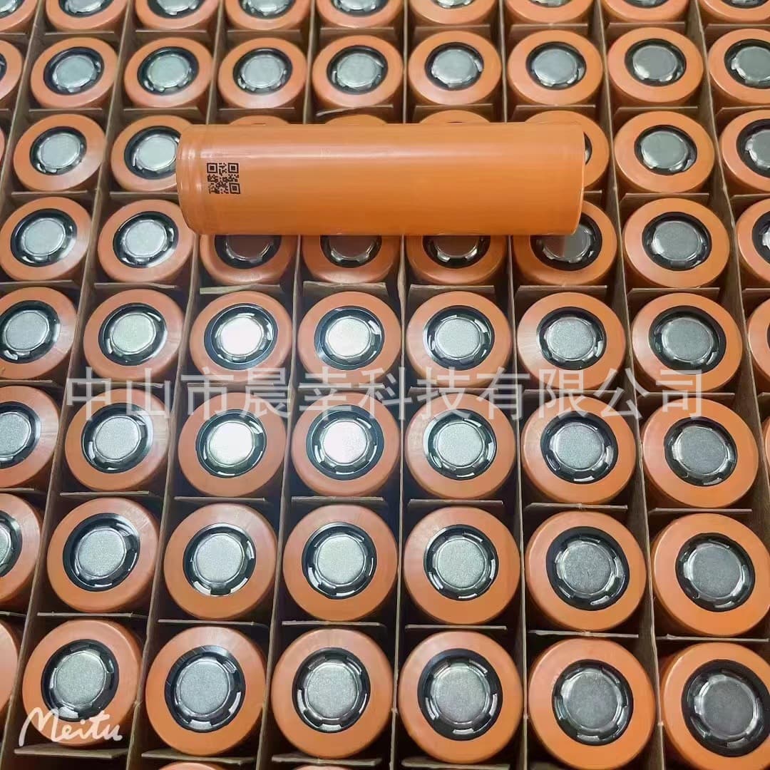 New 18650 Lithium Battery 3.7V 3.2V for Fan Massager Bluetooth Speaker Rechargeable Battery Electric Hair Clipper