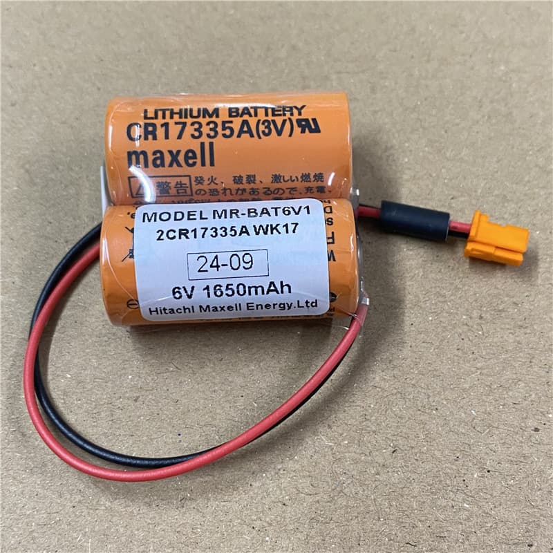Mitsubishi M80 system MR-BAT6V1SET driver J4 servo 2CR17335A CNC machine tool battery