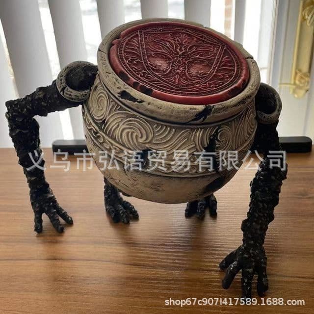 Elden Farring Surrounding Warrior Pot Alexander Pot Game Hand-made Model Resin Decoration Desktop