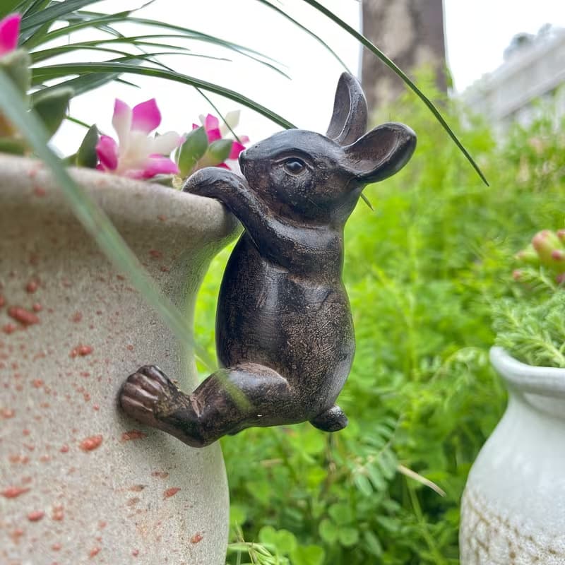 Black Climbing Rabbit Flower Pot Hanging Ornament Resin Pot Edge Small Animal Figurine Balcony Courtyard Garden Horticultural Decoration