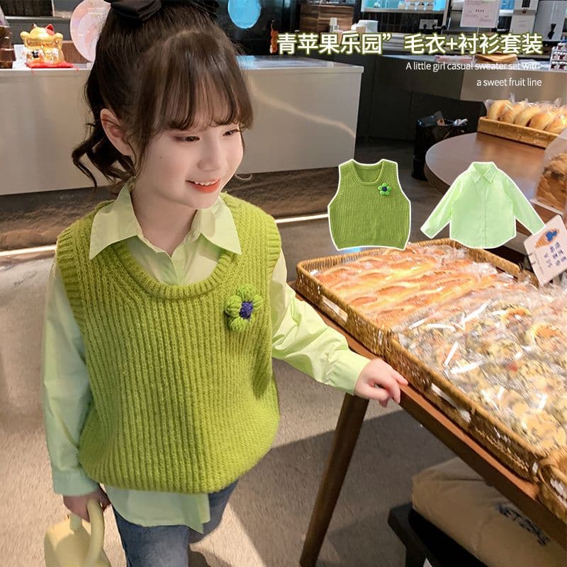 Girls' shirts spring 2026 new girls Korean style solid color shirts knitted vests foreign style children's Internet celebrity tops