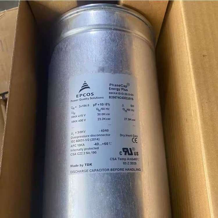 Brand new in original box MKK415-D-30.0-03 B25674C4302J015 EPCOS three-phase AC capacitor