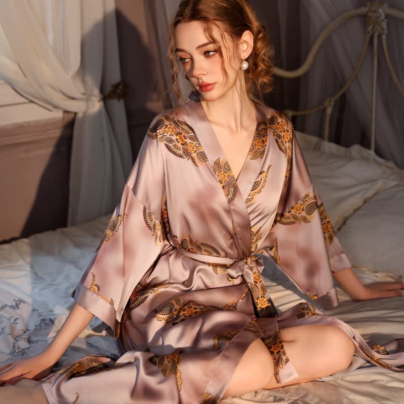 New Satin Robe Nightgown for Women Summer Thin Sexy Ice Silk Dressing Gown Spring and Autumn Bridal Nightgown Bathrobe Pajamas