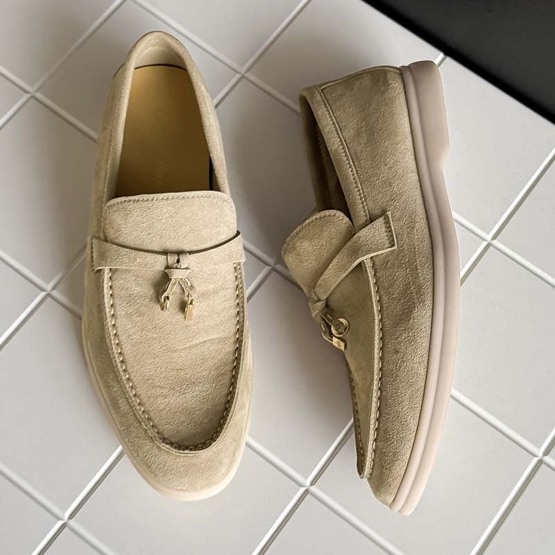 2026 Spring/Summer New Style Slip-on Thick-soled Loafers for Men - Retro Old Money Style - Tassel Buckle - Versatile Loafers