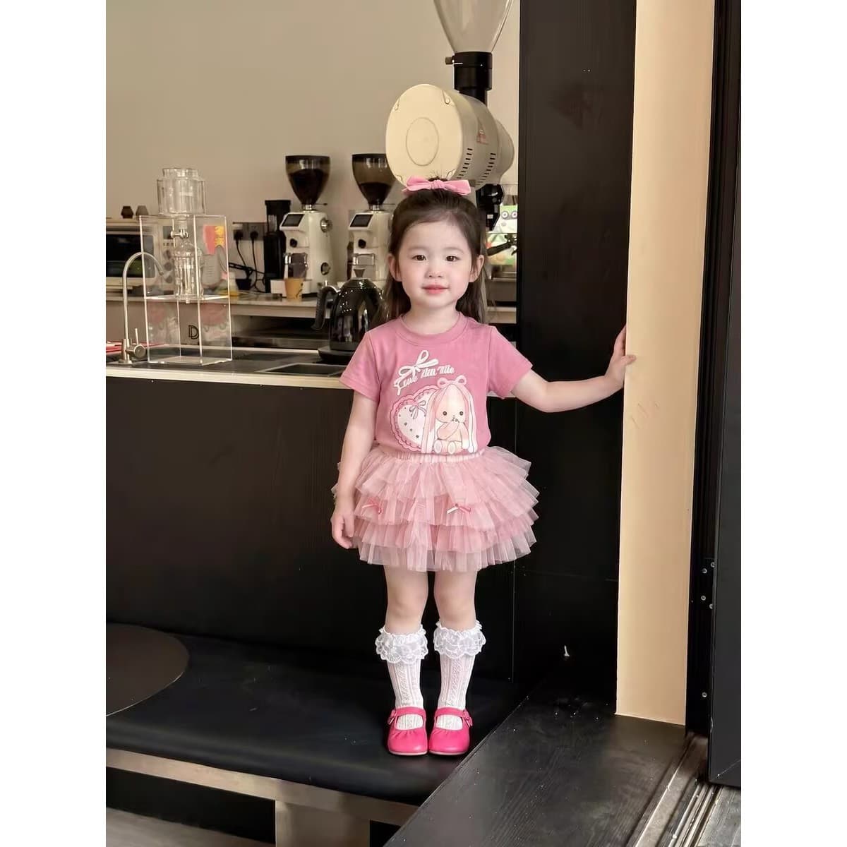 Girls little princess western style summer suit 2026 new children's baby pink short-sleeved half-length culottes two-piece set
