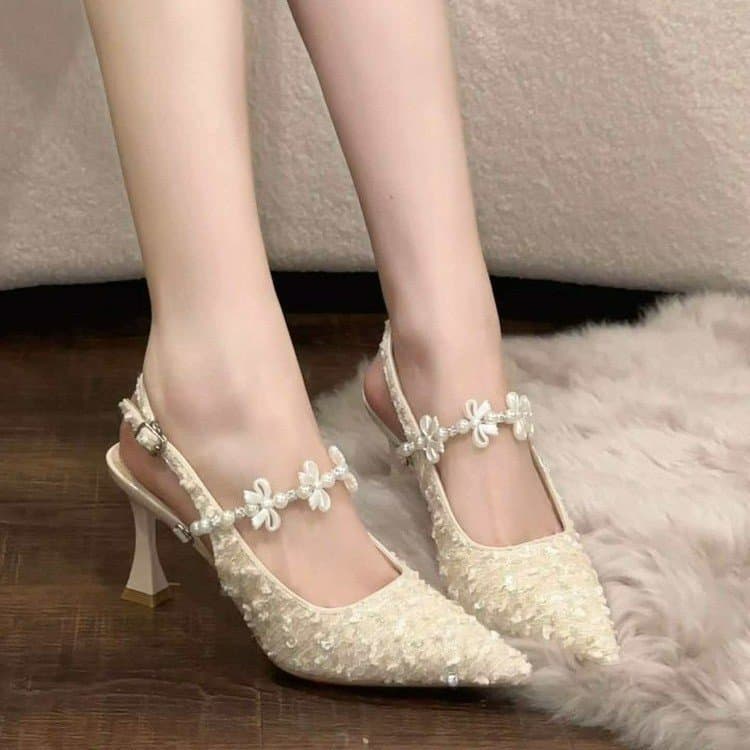 Floral French High-End Small Heel Sandals for Women Summer Pointed Toe Comfortable Wedding Shoes Thin Heel Elegant Closed-Toe Single Sandals