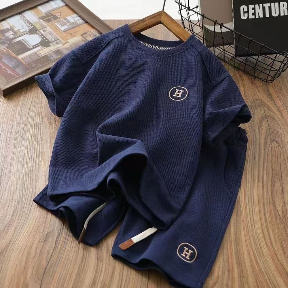 Children's clothing, children's suits, boys' summer short-sleeved shirts, sports shorts, middle and older children's new casual sports two-piece set