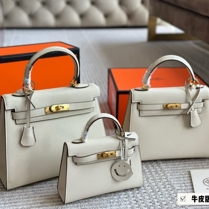 Kelly Bag Underarm Shoulder Bag Little Pegasus Women's Bag Black Gold Handbag Crossbody Women's Versatile Mini Bag