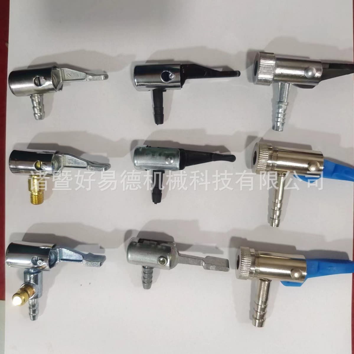 Factory direct sales of lever-type air pumps, car air pumps, side hoses, air pump accessories, and semi-plastic air pump accessories.