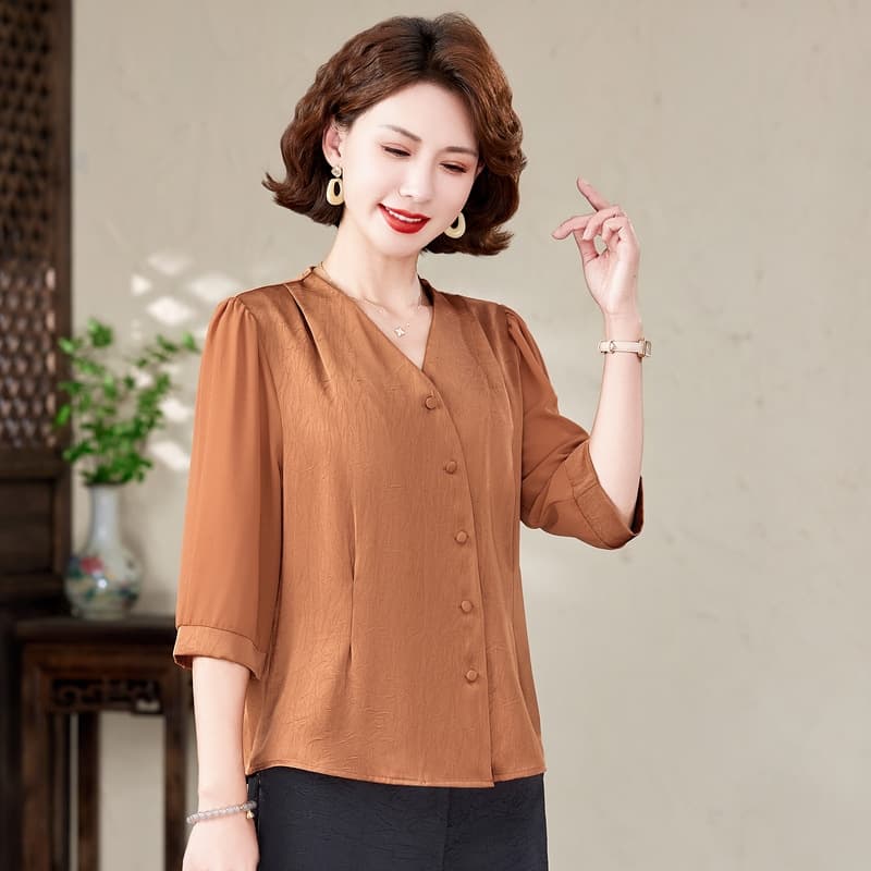 Summer New Women's Cardigan Shirt Solid Color Soft Mother's Wear, Middle-Aged and Elderly Chic Three-Quarter Sleeve Top