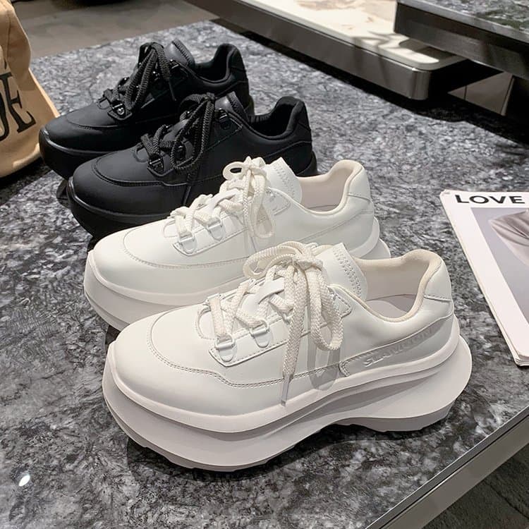 Lisa's Same Style Height-Increasing 7cm White Sneakers, 2026 Autumn New Ultra-Light Thick-Soled Casual Sports Shoes