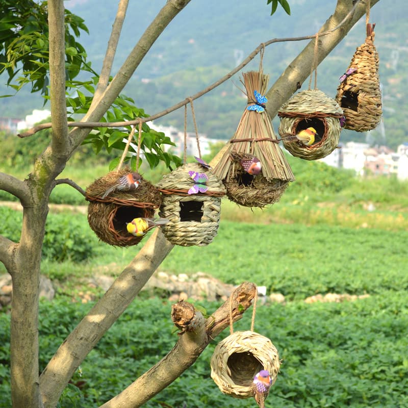 Rural Style Grass Woven Bird Nest Reproduction Box Duckling Nest Pet Supplies Decorative Cage for Wild Birds And Caged Birds