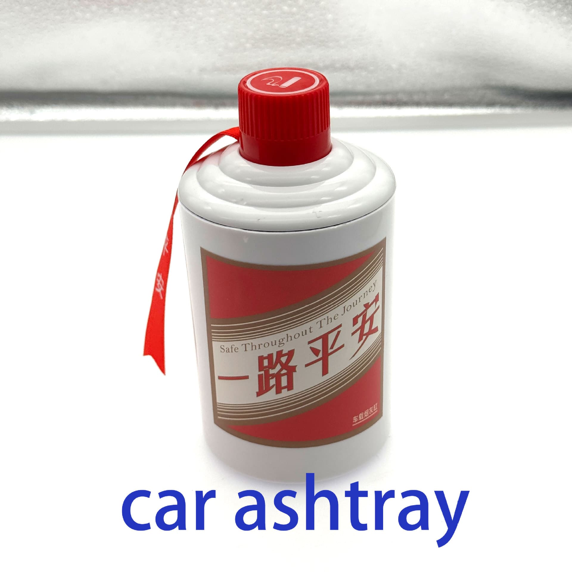 Car Ashtray, Dust-Proof and Fly-Proof Ashtray, Tall and Premium, Internet-Famous Creative Wine Bottle Design, Ceramic Liner