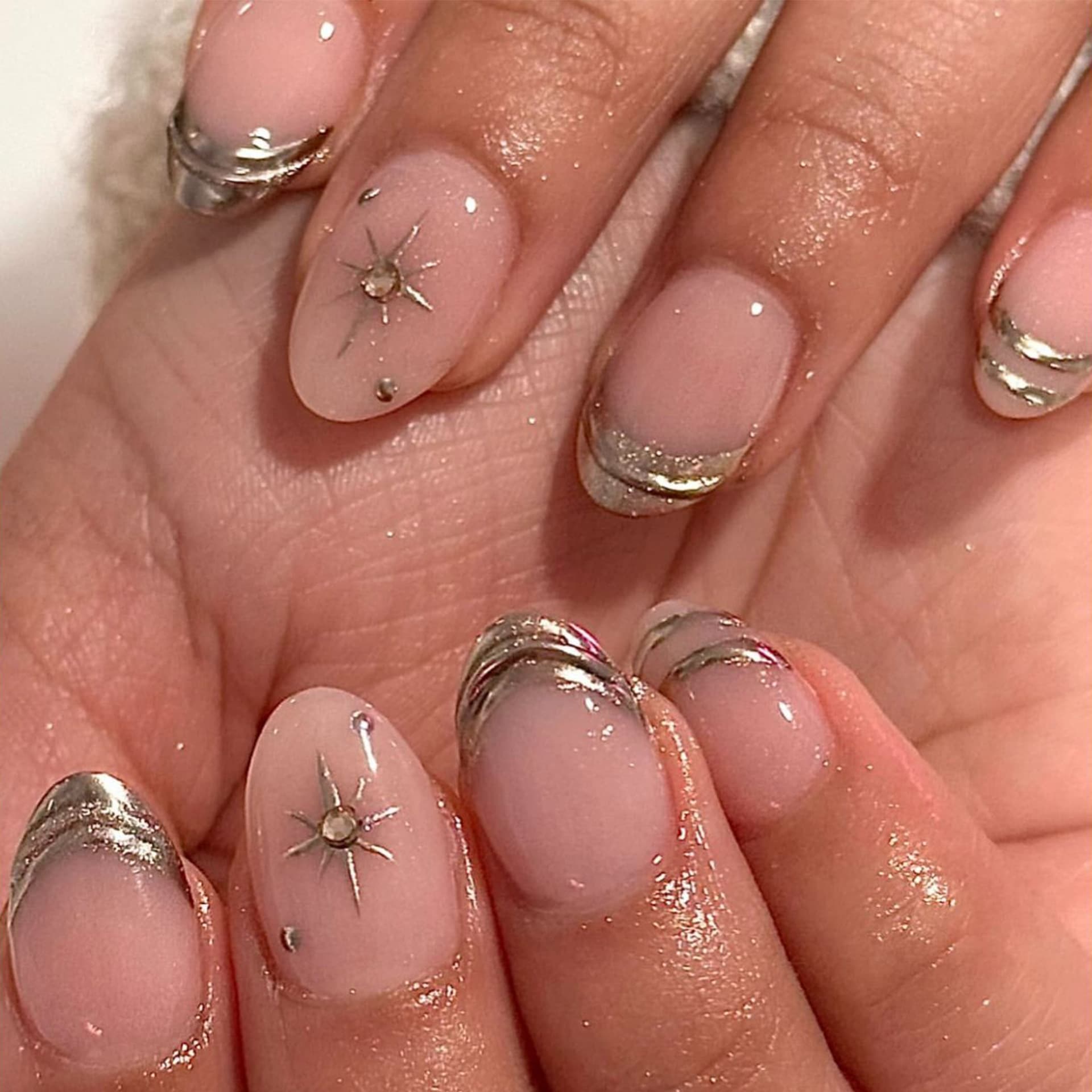 Cross-border Gold 3D French Wearable Nails Simple Short Round Star Nails Fake Nails Wholesale