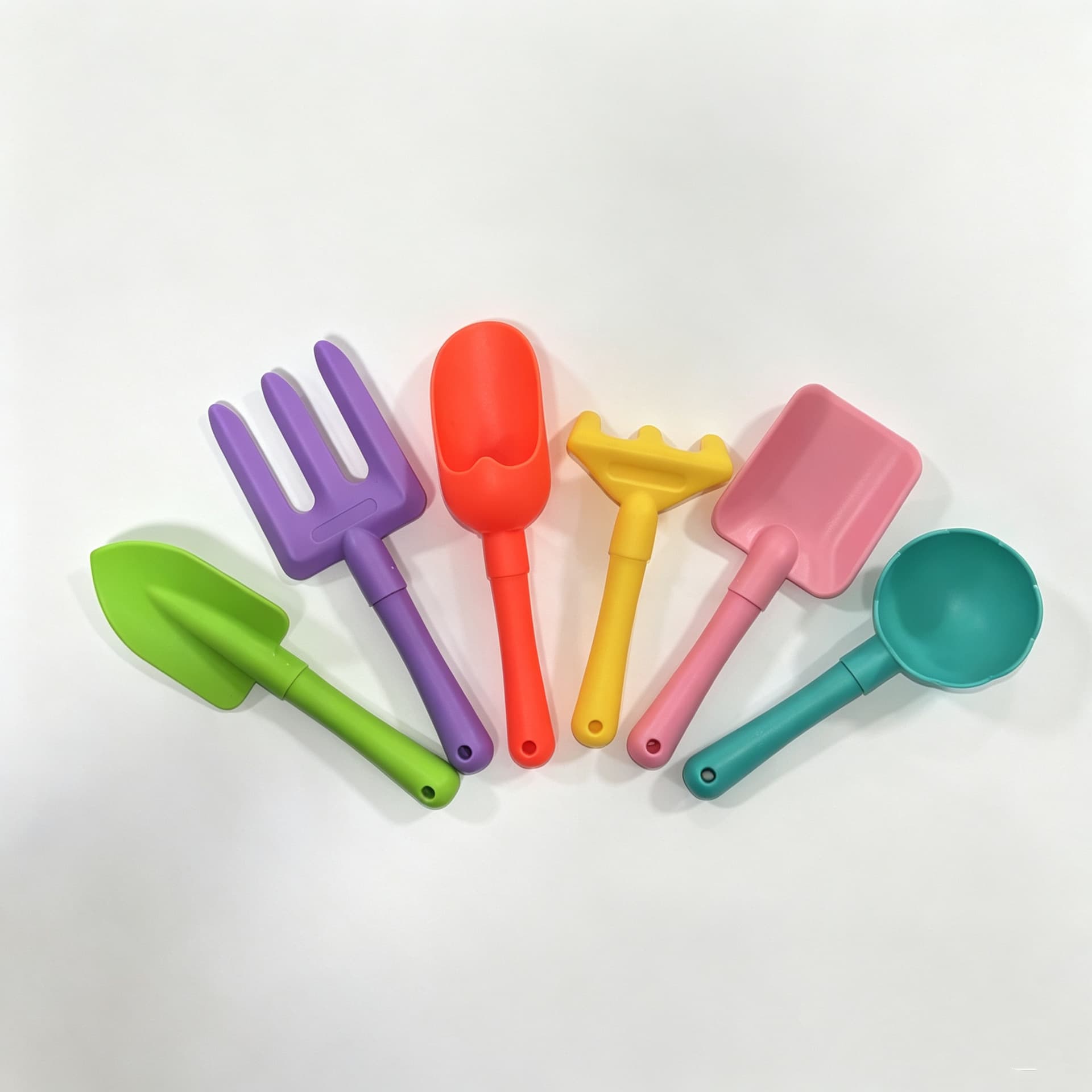 Catch the sea tool plastic small shovel baby outdoor parent-child toy sand digging outdoor kindergarten planting digging set