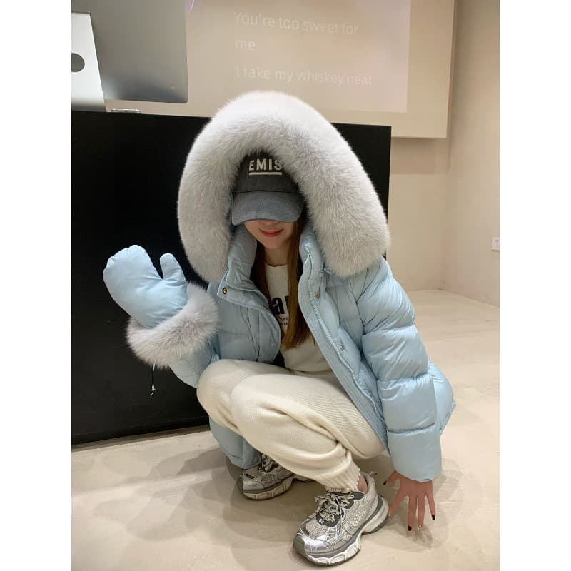 2025 New Oversized Fox Fur Collar New National Standard 90 White Duck Down Jacket Female Internet Celebrity Gloves Down Jacket Original