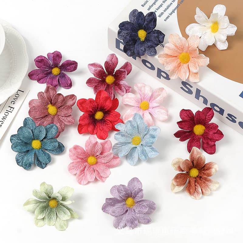 Best-selling Artificial Daisy Flowers DIY Silk Flowers Home Decoration Photography Props Bouquet Wedding Accessories