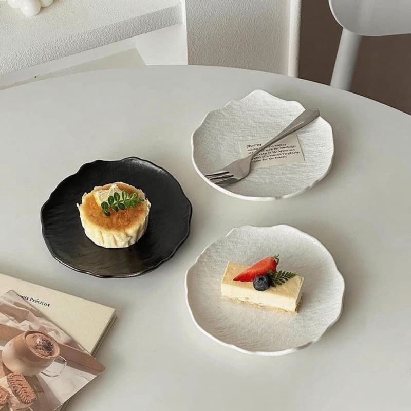 Creative Irregular Stone Pattern Plastic Plate Fruit Plate Ins Style, Japanese Cuisine Shallow Small Dish, Bone-Spitting Plate Manufacturer