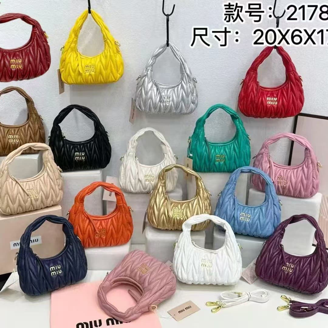 New MIU Pleated Dumpling Bag Cloud Bag Fashionable Versatile Handheld Underarm Bag Crescent Single Shoulder Crossbody Women's Bag